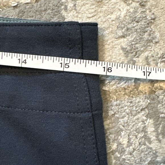 Title‎ Nine Women's Navy Blue Cargo Stretch Skirt Size 4 - Picture 7 of 8